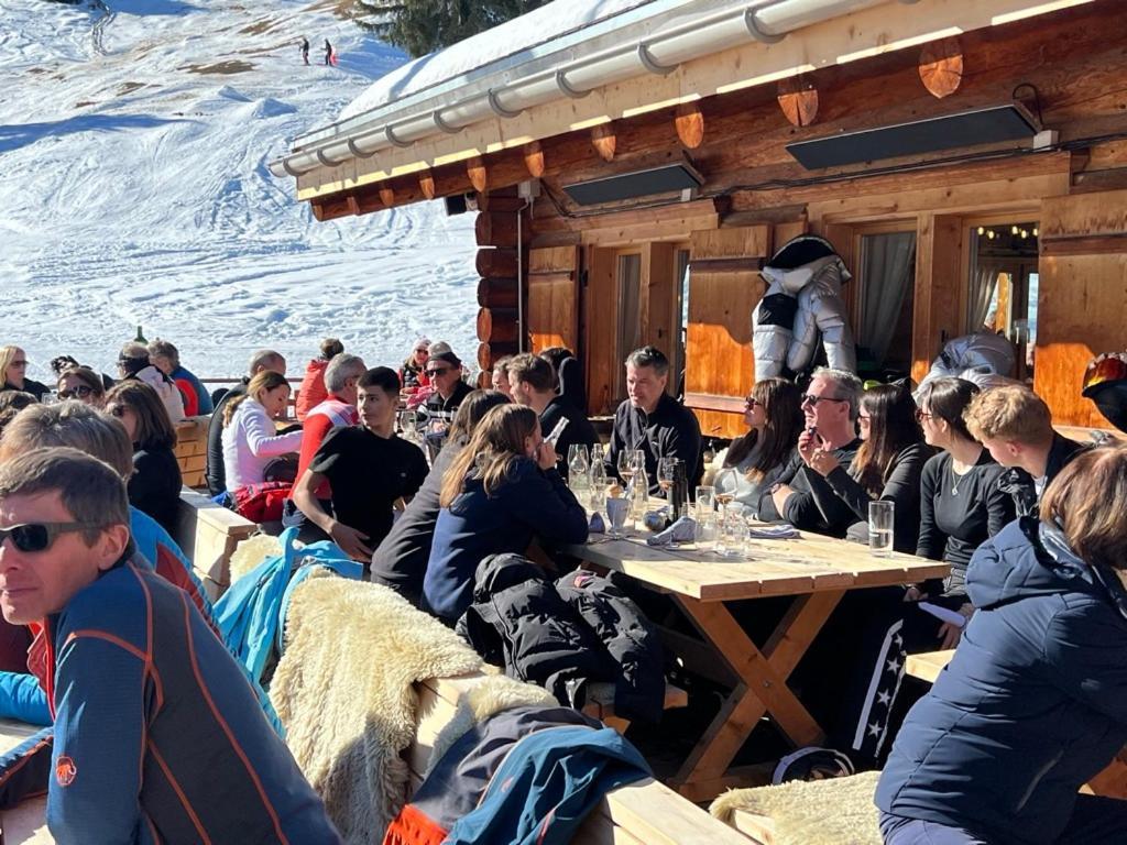 Erezsaesshuette Vila Klosters-Serneus Exterior foto